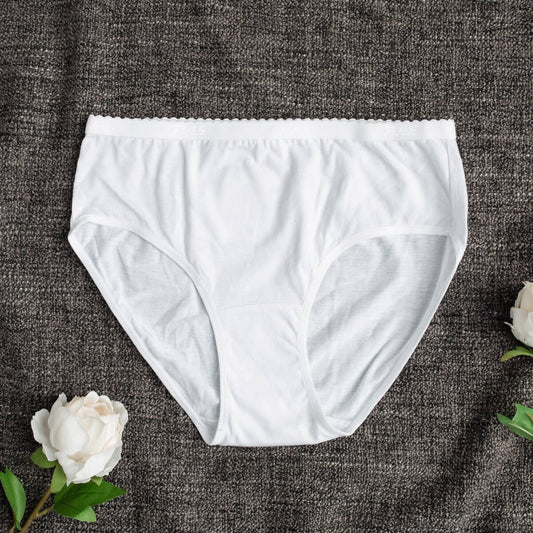 Petals 035 – Low-Rise Cotton Brief for Daily Fit